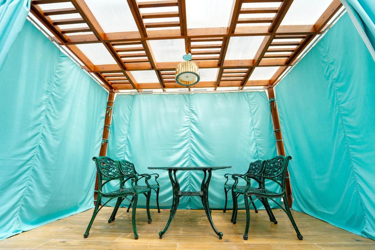 Villasita Resort Kasauli Exterior photo